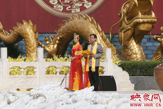 省委副書記、省政協(xié)主席葉冬松致歡迎詞。映象網(wǎng)記者 邵恰 攝