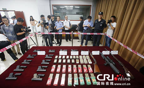 湖北破獲一起走私武器彈藥案 湖北破獲一起走私武器彈藥案