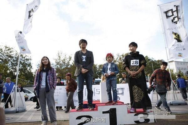 韓國舉辦“發呆大賽” 選手面僵齊放空 韓國舉辦“發呆大賽” 選手面僵齊放空