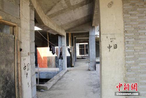 鄭州黃河邊現大規模別墅群 鄭州黃河邊現大規模別墅群