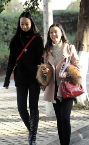 四川藝考現場:一大波美女云集 四川藝考現場:一大波美女云集