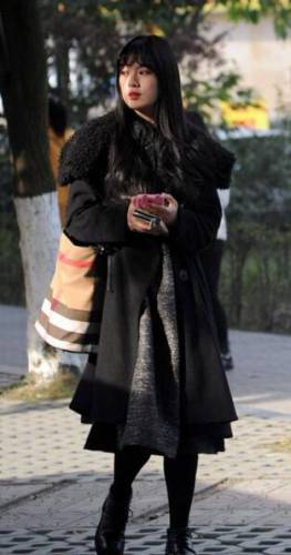 四川藝考現場:一大波美女云集 四川藝考現場:一大波美女云集