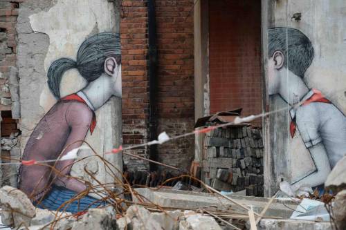 上海拆遷廢墟涂鴉走紅 上海拆遷廢墟涂鴉走紅