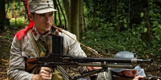 外國軍迷扮演中國抗戰軍人 外國軍迷扮演中國抗戰軍人