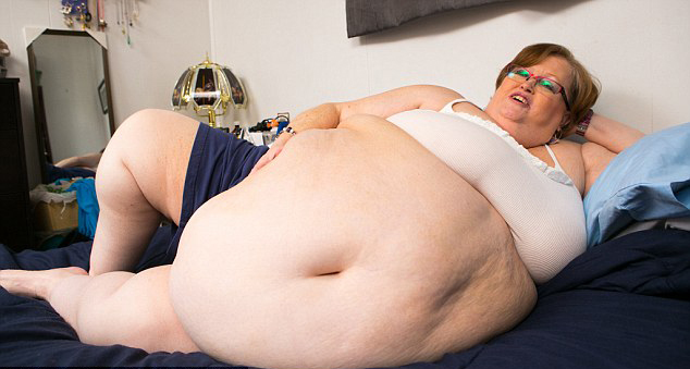 美國腰圍2.5米女子成名模 美國腰圍2.5米女子成名模