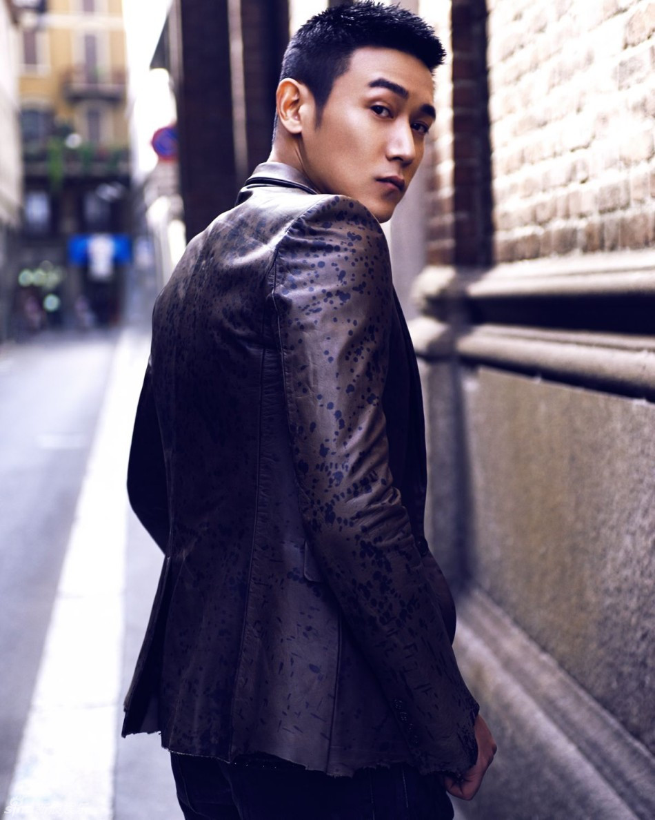 陸毅紳士造型展熟男魅力 陸毅紳士造型展熟男魅力
