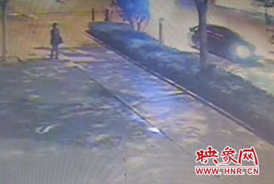 監控視頻里的肇事車輛 監控視頻里的肇事車輛