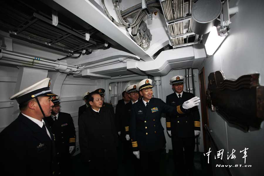 第四艘052C驅逐艦 151鄭州艦正式進入海軍服役 第四艘052C驅逐艦 151鄭州艦正式進入海軍服役