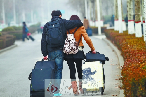 迫不及待地渴盼開學、想念學校,很大程度是因為身邊又有了你的身影相伴。 迫不及待地渴盼開學、想念學校,很大程度是因為身邊又有了你的身影相伴。