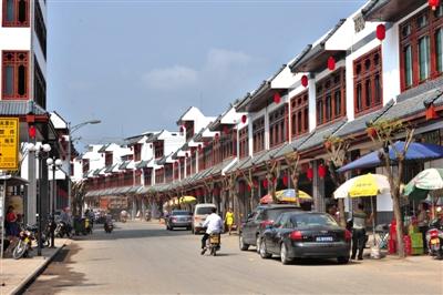 2014年3月16日，海南瓊海市，正在進(jìn)行城鎮(zhèn)化改造的萬(wàn)泉鎮(zhèn)新貌。圖/CFP