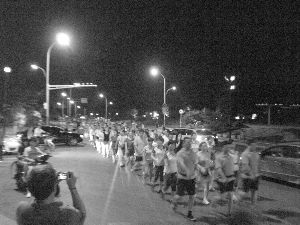 一夜七公里 一夜七公里