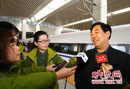 大象融媒映象網記者采訪駐豫人大代表 大象融媒映象網記者采訪駐豫人大代表