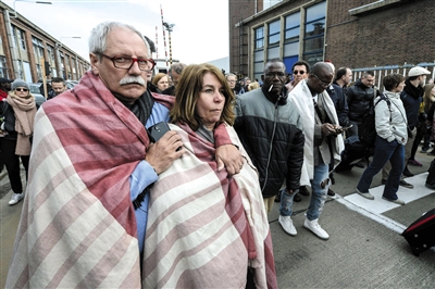 扎芬特姆國(guó)際機(jī)場(chǎng)，乘客被緊急疏散。圖/CFP