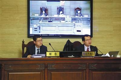 “小黃車”的商標所有人“數人公司”代理律師稱，“ofo小黃車”侵犯了“小黃車”的注冊商標。