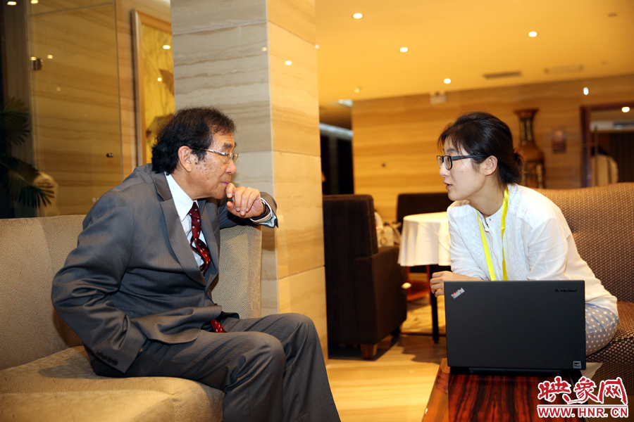 映象網(wǎng)記者專訪杜維明教授。 映象網(wǎng)記者專訪杜維明教授。