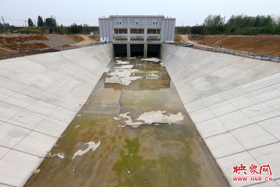 被譽(yù)為“亞洲第一頂”的寶豐暗渠 被譽(yù)為“亞洲第一頂”的寶豐暗渠