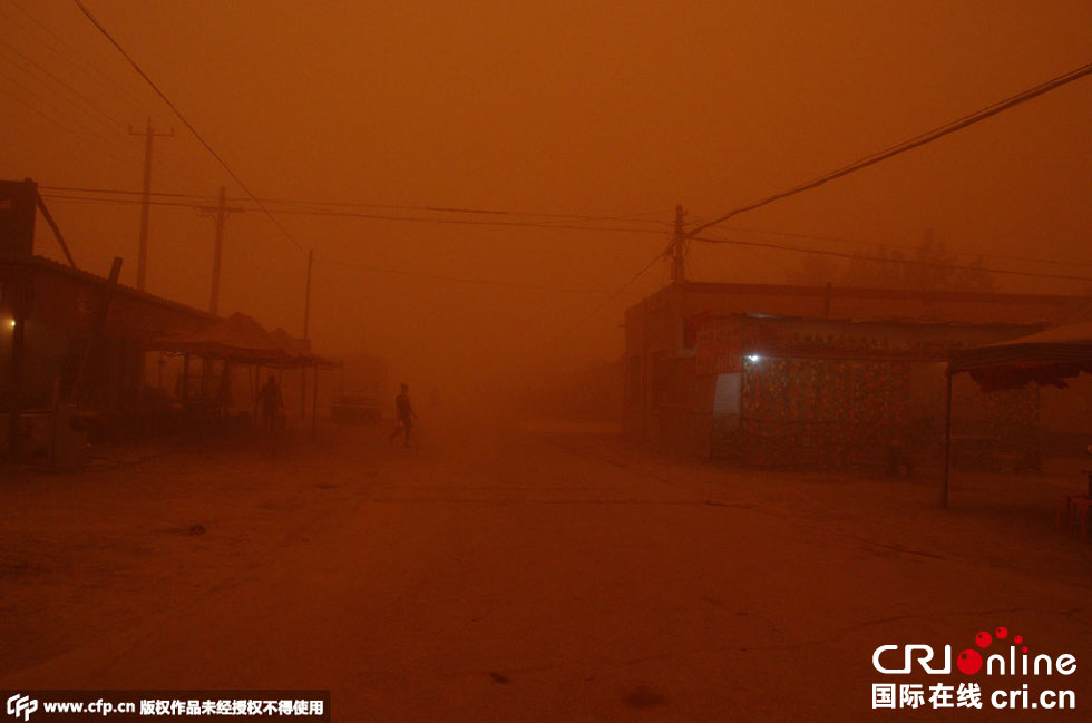 巴扎上變得寂靜無聲?！D片來源：CFP