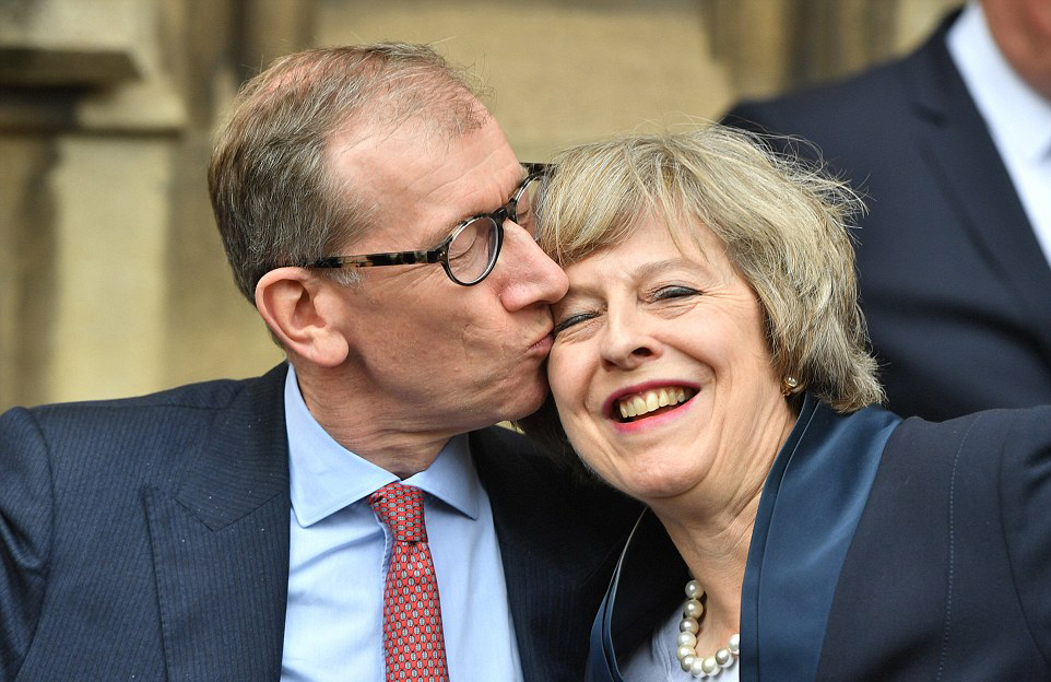 圖片默認標題 圖片默認標題