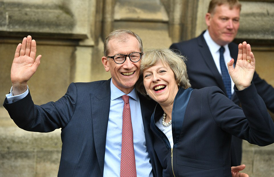 圖片默認標題 圖片默認標題