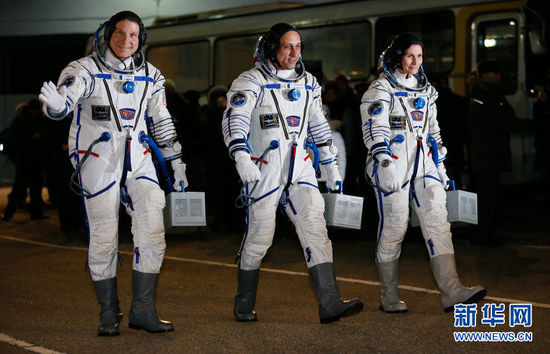 俄羅斯向國際空間站發射載人飛船 俄羅斯向國際空間站發射載人飛船