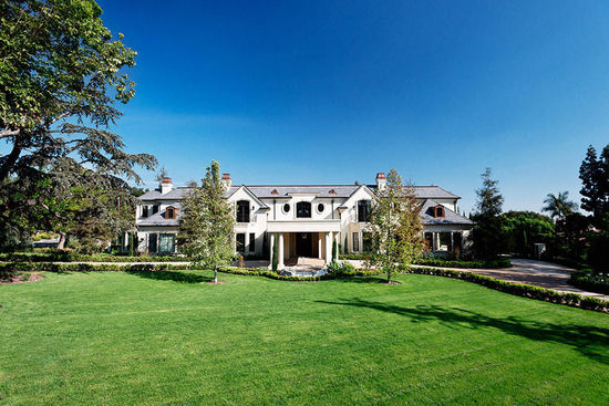 揭秘美國加州中國“情婦村” 豪宅豪車美女扎堆 揭秘美國加州中國“情婦村” 豪宅豪車美女扎堆