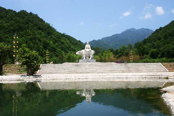 端午“約會(huì)”兒童節(jié),河南景區(qū)“惠”來(lái)襲,你還等什么? 端午“約會(huì)”兒童節(jié),河南景區(qū)“惠”來(lái)襲,你還等什么?