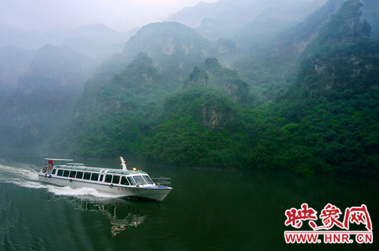 美不勝收 爬山、游園、賞奇觀(組圖) 美不勝收 爬山、游園、賞奇觀(組圖)
