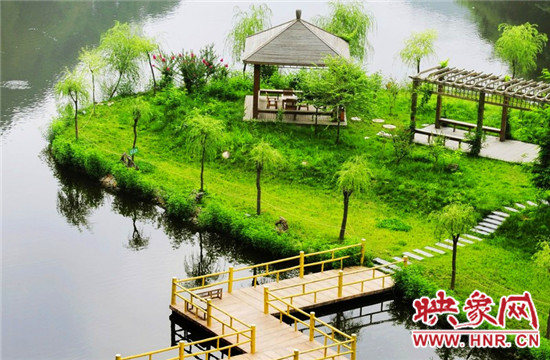 美不勝收 爬山、游園、賞奇觀(組圖) 美不勝收 爬山、游園、賞奇觀(組圖)