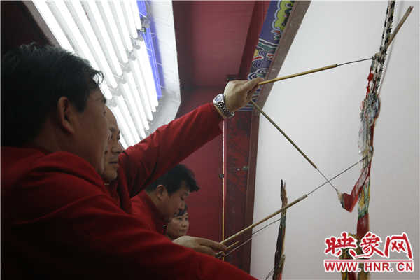 中國皮影“山花獎”展演大賽4月2日盛大舉行 中國皮影“山花獎”展演大賽4月2日盛大舉行