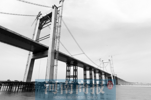 桃花峪黃河大橋明年通車 鄭州開車到焦作省半小時 桃花峪黃河大橋明年通車 鄭州開車到焦作省半小時