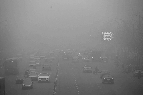 昨日河南30余市大霧預警 鄭州經開區再飄雪 昨日河南30余市大霧預警 鄭州經開區再飄雪