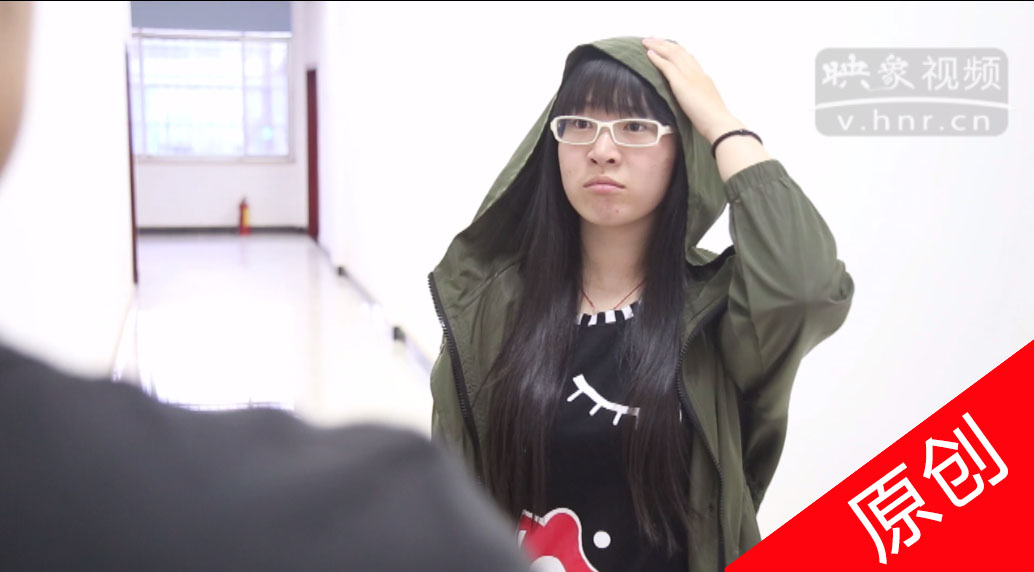 映象視頻原創(chuàng)短?。阂环昼娍炊?015高考入場(chǎng)新規(guī)