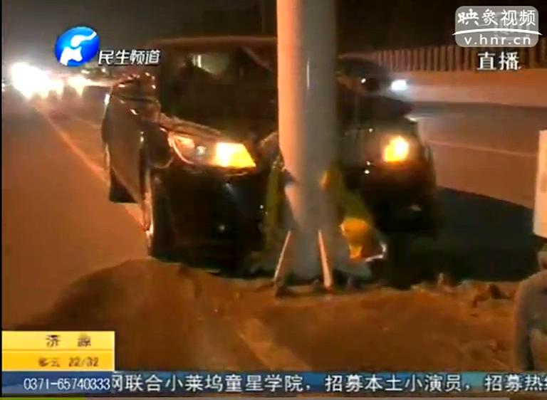 鄭州西三環隔離墩再被撞