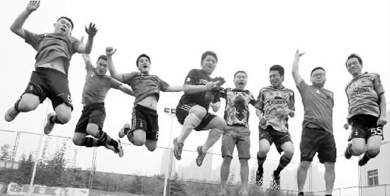 米蘭圈河南站隊發揮小快靈的風格，以一個凈勝球的優勢晉級