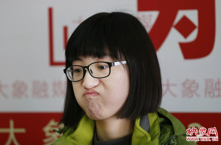 偶爾來個這樣的表情,算是放松緊張的心情吧! 偶爾來個這樣的表情,算是放松緊張的心情吧!