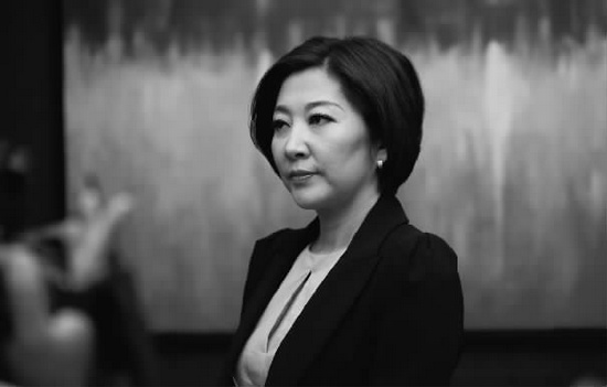 吳學蘭在拍攝現場