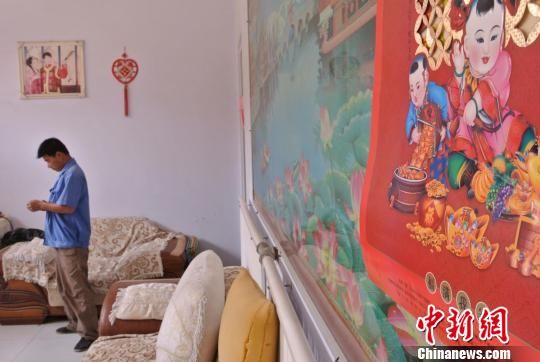 山西侯馬男童被火車(chē)撞 鐵路方索要出警救護(hù)費(fèi)(圖)